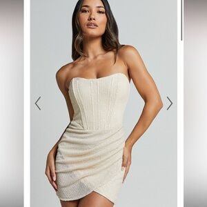 AKHIRA MINI DRESS - CORSET DETAIL STRAPLESS SEQUIN DRESS IN OFF WHITE